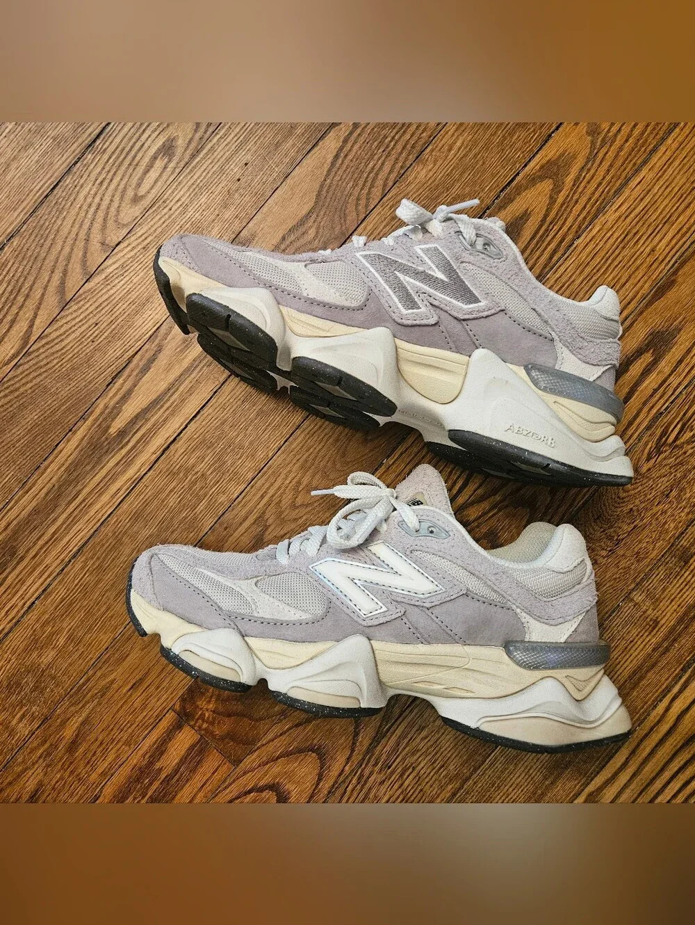 New Balance 9060 Sneakers